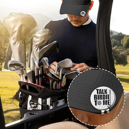 "TALK BIRDIE TO ME" GOLFBALLMARKØR MED MAGNETISK CAPS KLEMME! - Golf Direct